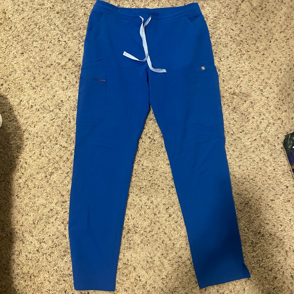 FIGS Royal Blue Scrubs (top&bottom) size small